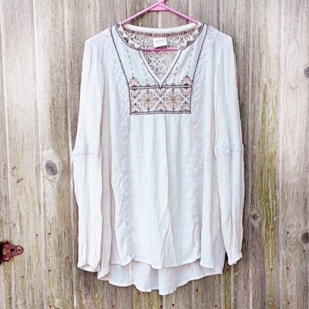 Knox Rose Embroidered Boho Top